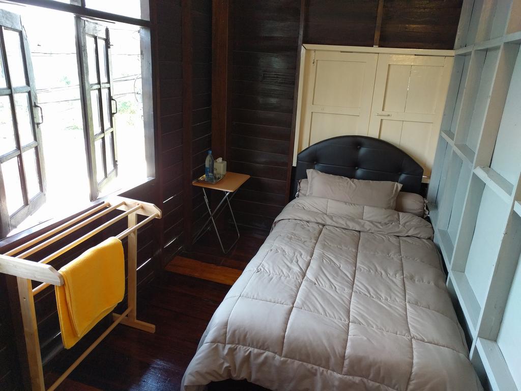 Funky Box Hostel Чианг Кхонг Экстерьер фото