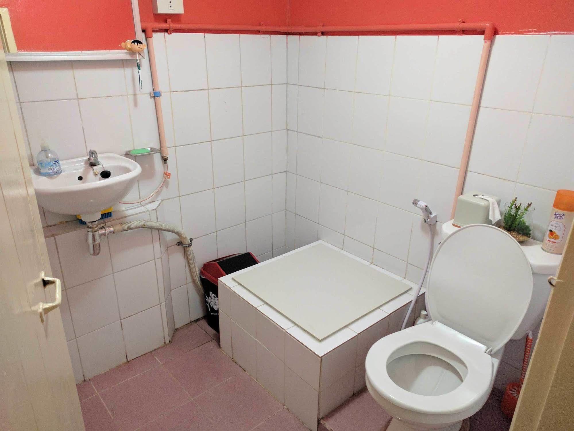 Funky Box Hostel Чианг Кхонг Экстерьер фото