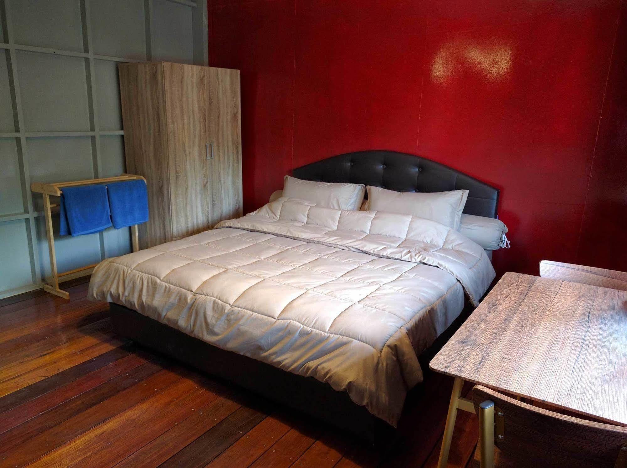 Funky Box Hostel Чианг Кхонг Экстерьер фото